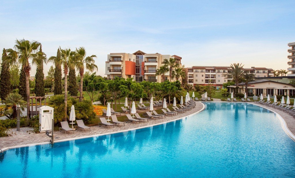 best beach hotels in antalya for couples